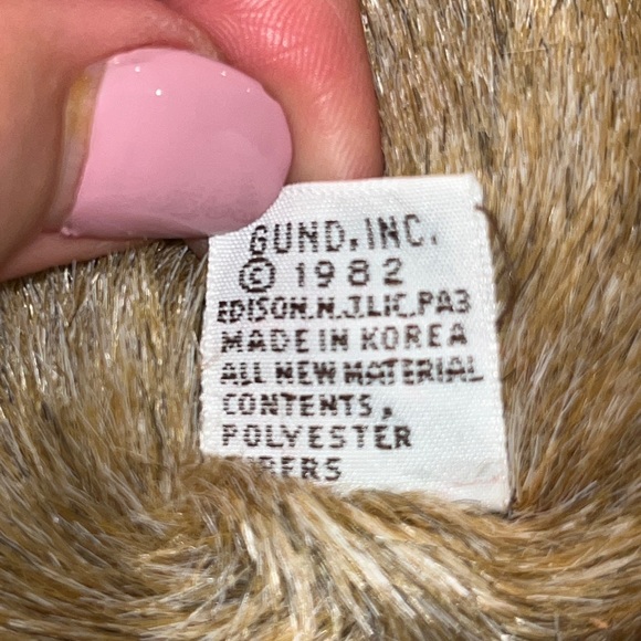 Gund brown fuzzy Bear 1982 vintage SOFT PLUSH sitting 10” tall black nose & eyes - Picture 9 of 13